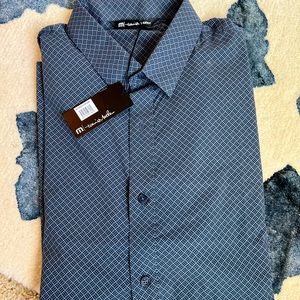 Never worn! Travis Mathew Men’s short sleeve button down